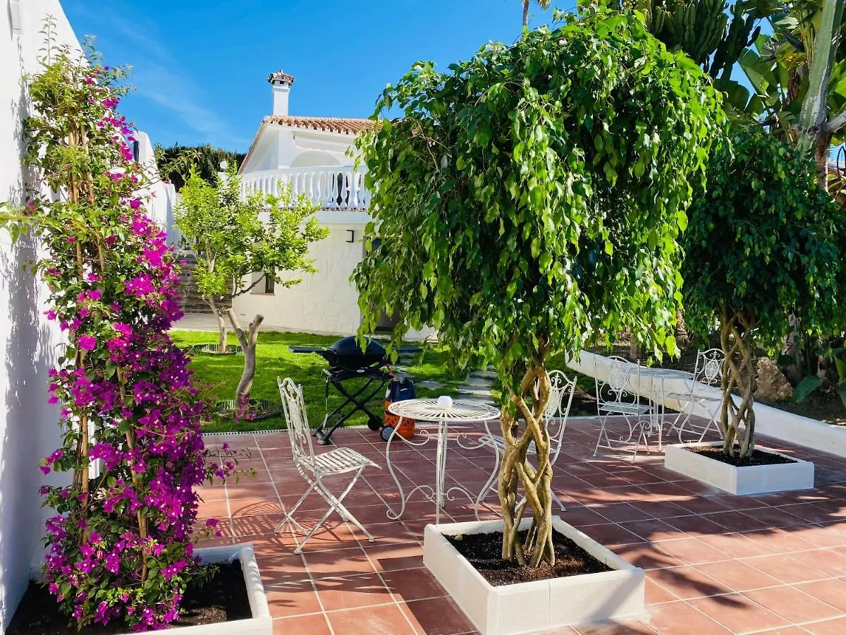מארבלה Studio-Near The Beach, Bbq And Seawater Pool