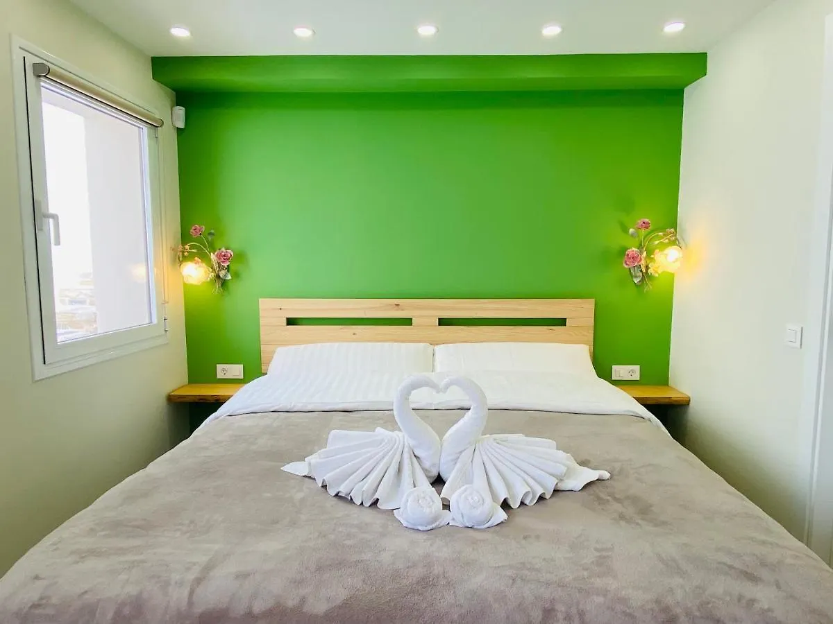 דירה מארבלה Studio-Near The Beach, Bbq And Seawater Pool